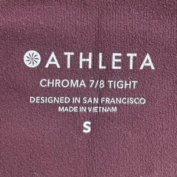ATHLETA Chroma 7/8 Tight in Powervita, Size Smallpink Burgundy/Mauve. - Picture 5 of 5
